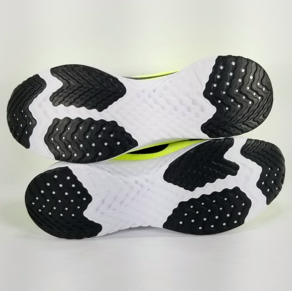 New Nike Odyssey React AO9819-103 Running Training - Picture 4 of 8